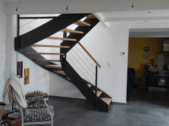 île Irus, escalier moderne